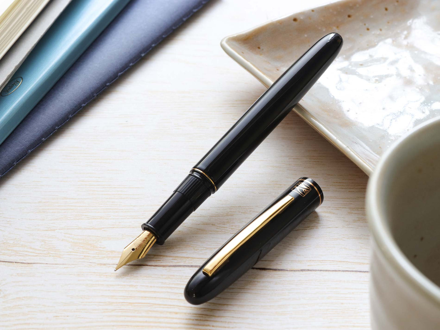 Kuretake Nodoka - Kurogasumi (Black) - Wancherpen International