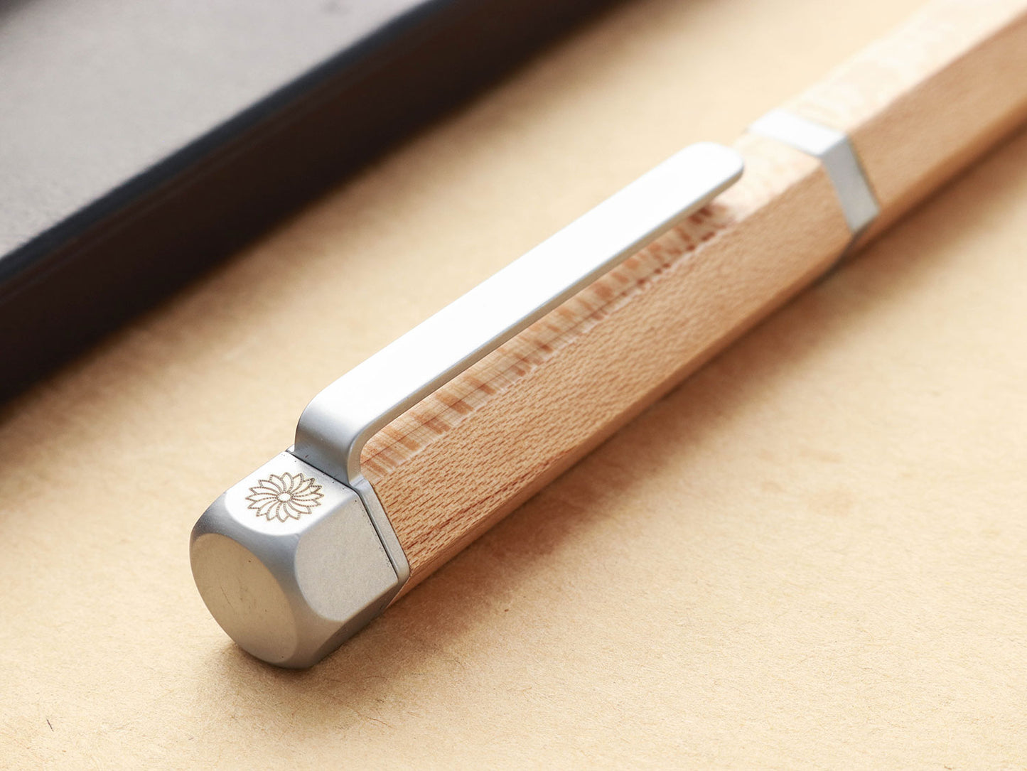 Meiboku Hexagonal Maple - Wancherpen International