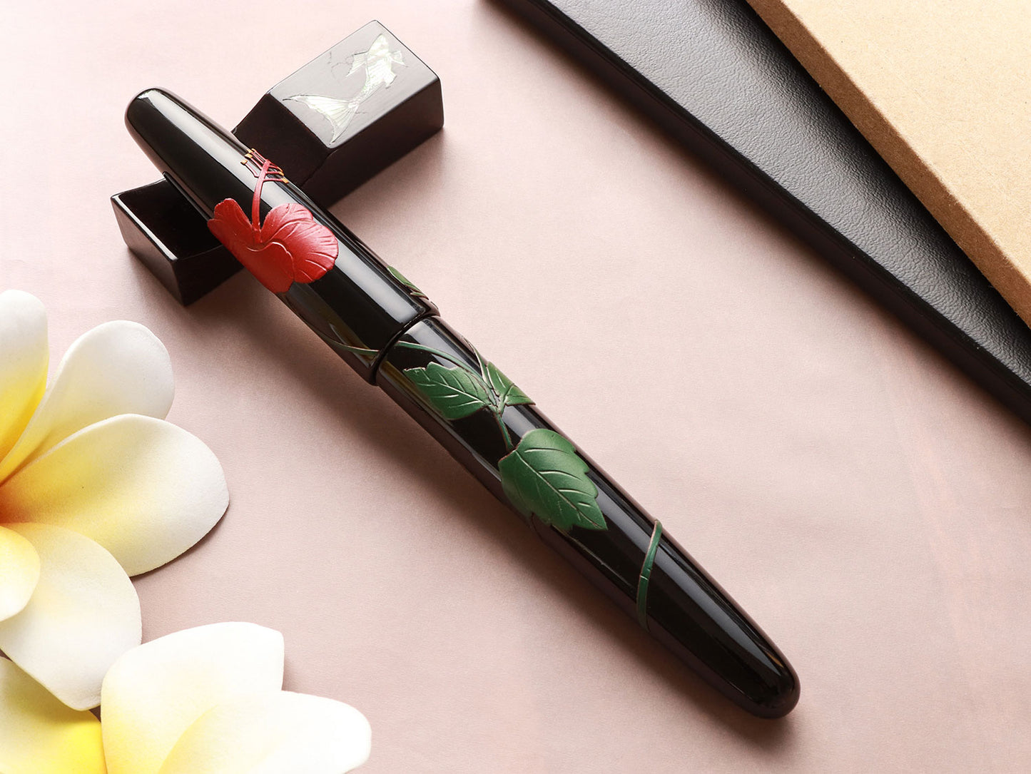 Dream Pen Tsuikin Hibiscus - Urushi Black - Wancherpen International