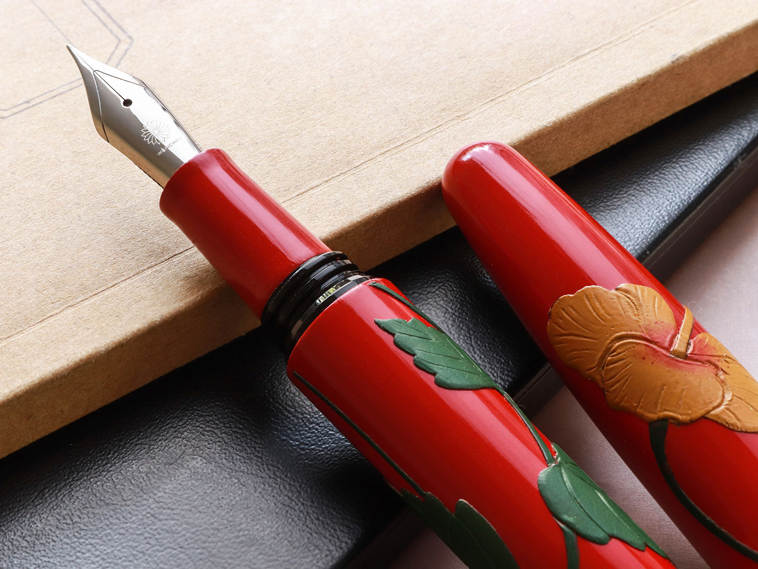 Dream Pen Tsuikin Hibiscus - Urushi Red - Wancherpen International