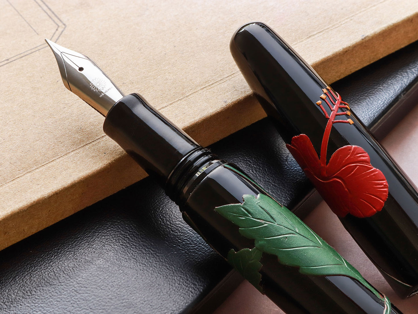 Dream Pen Tsuikin Hibiscus - Urushi Black - Wancherpen International