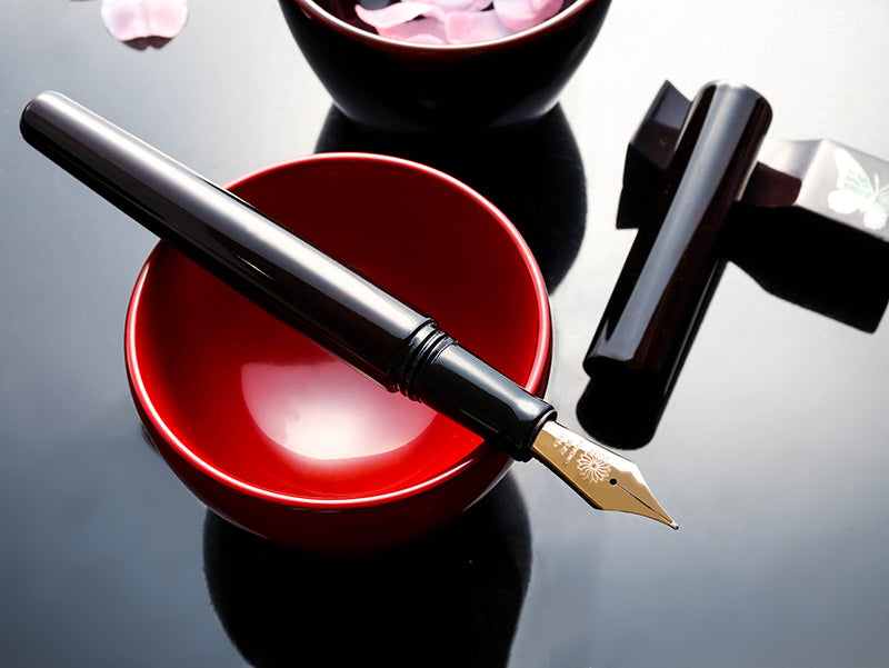 Sekai Aizu Urushi - Ebony Fountain Pen - Wancher Pen