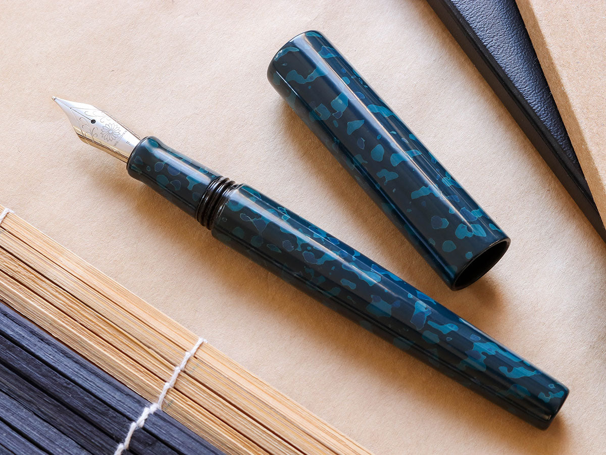 Sekai Tsugaru Urushi Ao-age - Wancherpen International