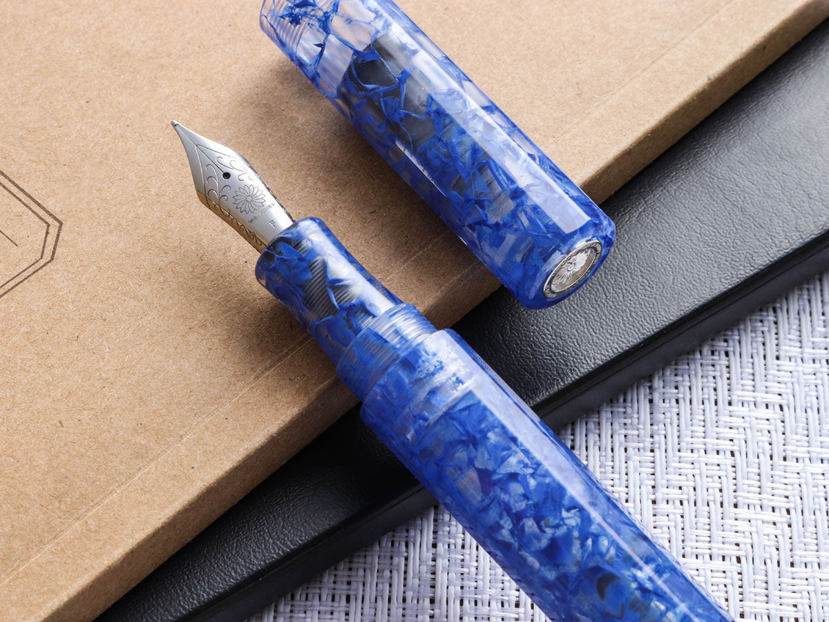 KALEIDO Fountain Pen - Blue Marbles (Fuun) - Wancherpen International