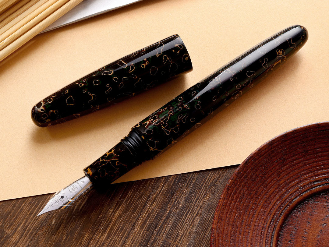 Dream Pen Tsugaru Urushi - Shiro Midori-age - Wancherpen International