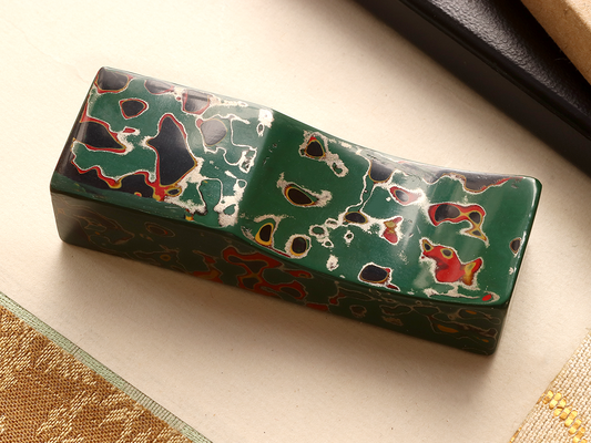 Tsugaru Urushi Pen Pillow - Midori-age - Wancherpen International