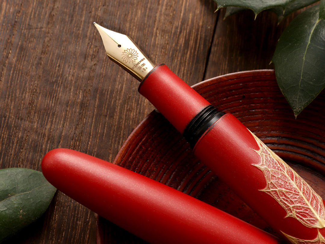 Kiei Urushi - Holly Olive Red - Wancherpen International