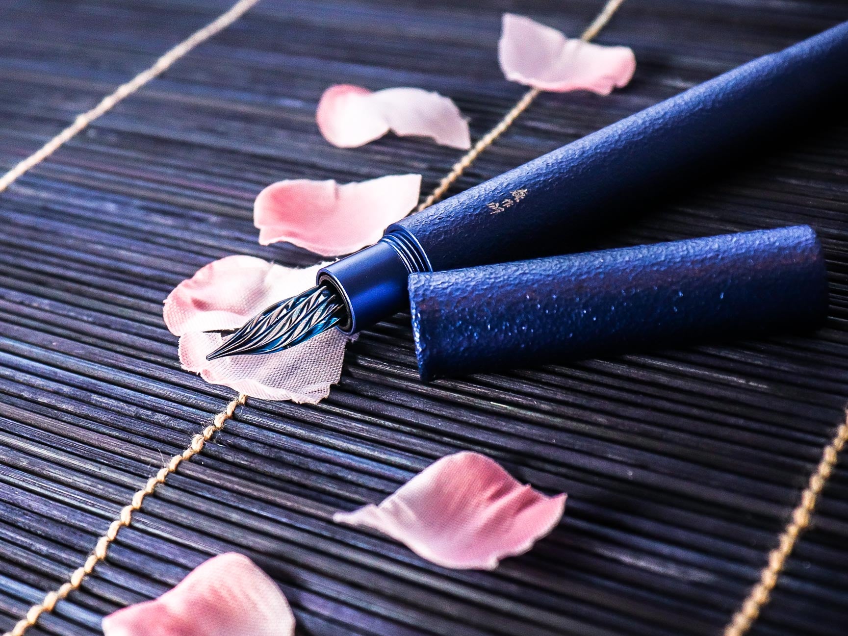 Shizuku Pen - Blue Moon Fountain Pen - Wancher Pen