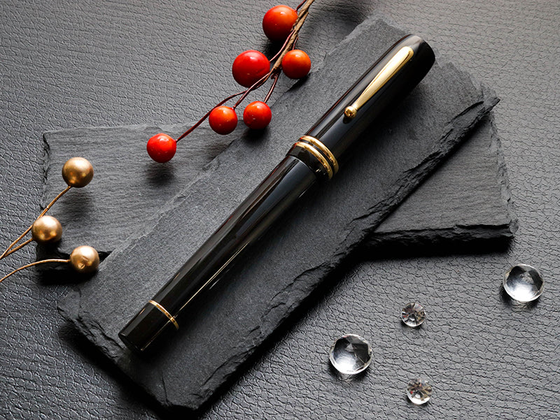 Seven Treasures - Bakelite Black Fountain Pen - Wancher Pen