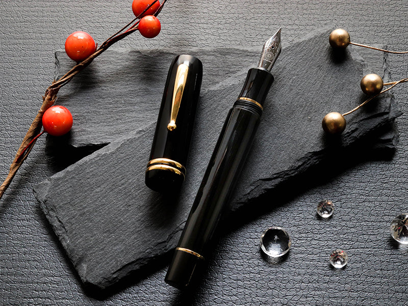 Seven Treasures - Bakelite Black Fountain Pen - Wancher Pen