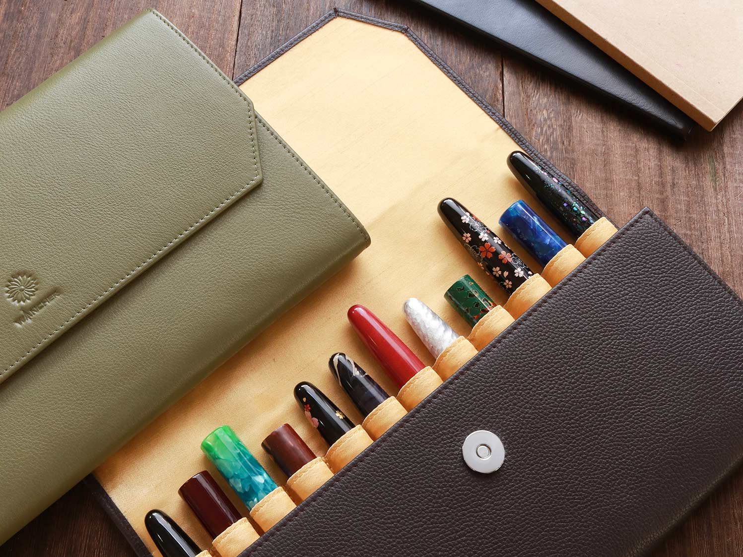 Penfolium 12 Pen Portfolio - Dark Brown - Wancherpen International