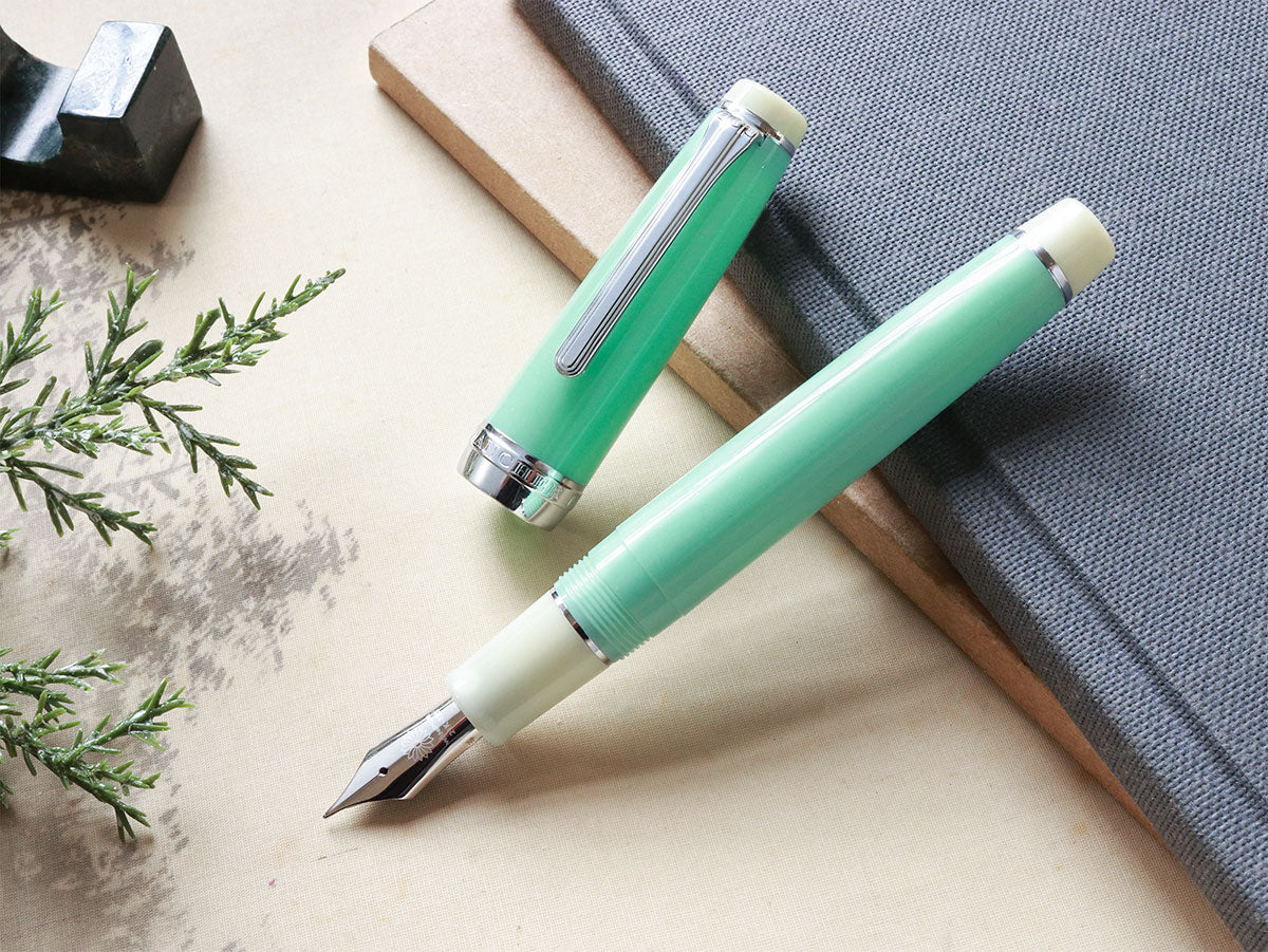 Jade Fountain Pen - Wancherpen International