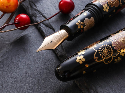 True Maki-e - 桜 - Sakura Fountain Pen - Wancher Pen