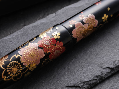 True Maki-e - 桜 - Sakura Fountain Pen - Wancher Pen