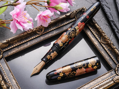 True Maki-e - 桜 - Sakura Fountain Pen - Wancher Pen