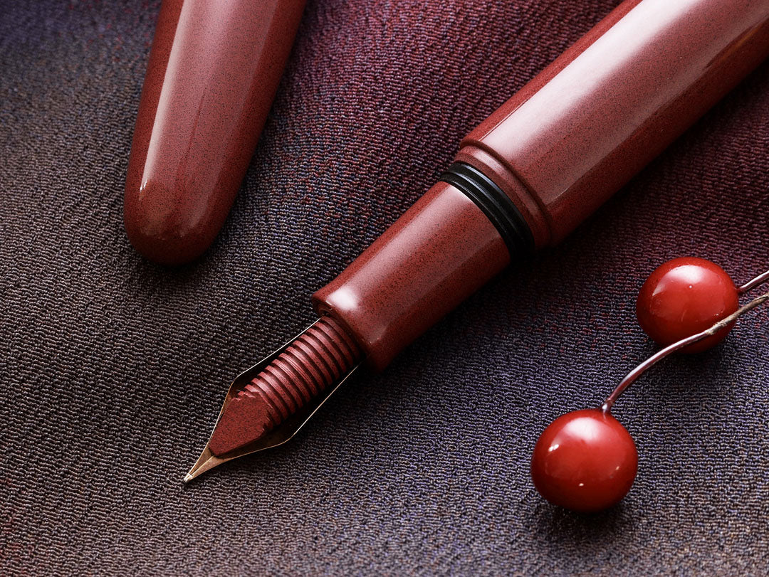 True Ebonite - Sand Red - Wancherpen International