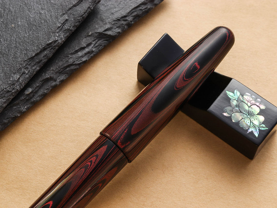 True Ebonite - Marble Red - Wancherpen International