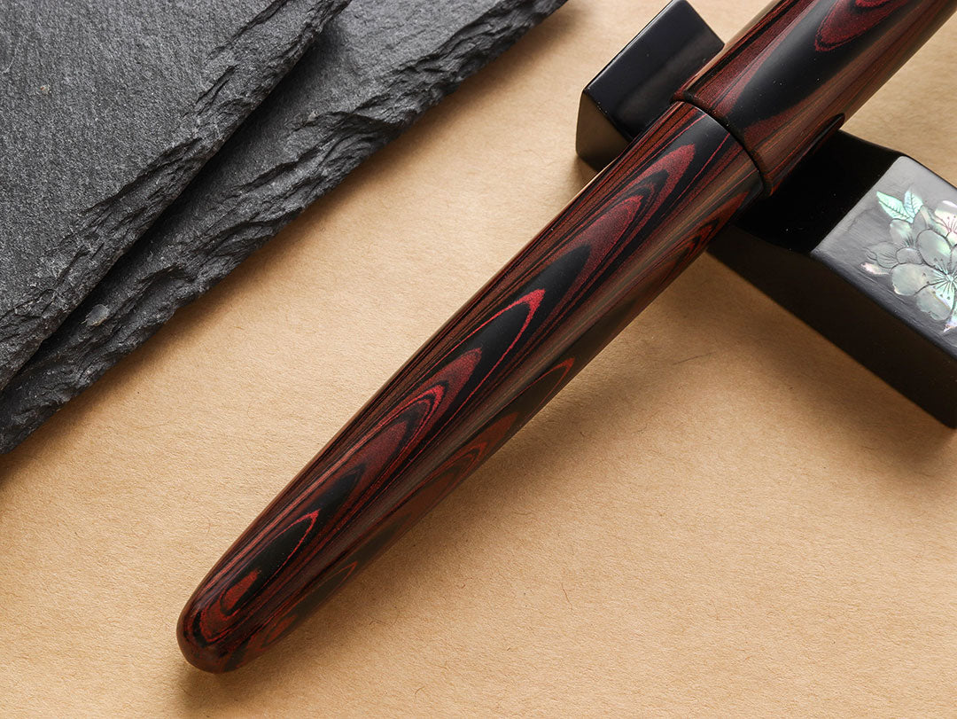 True Ebonite - Marble Red - Wancherpen International