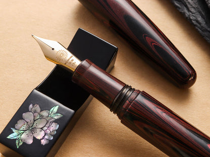 True Ebonite - Marble Red - Wancherpen International