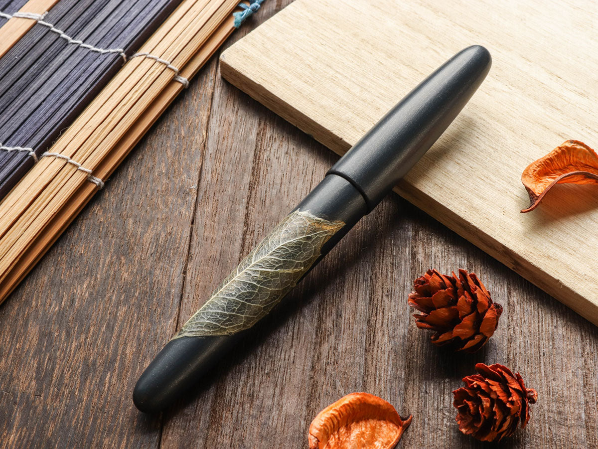 Kiei Urushi - Holly Olive Dark Blue - Wancherpen International