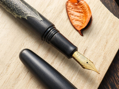 Kiei Urushi - Holly Olive Black - Wancherpen International