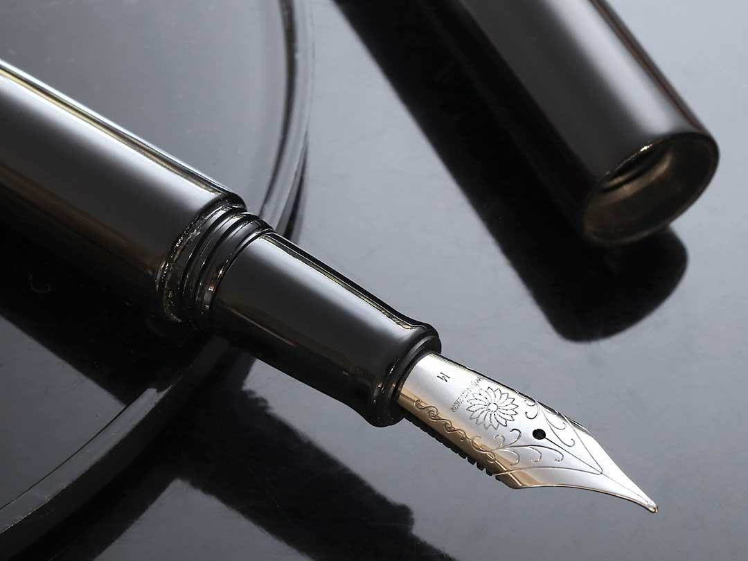 Sekai Aizu Urushi - Ebony - Wancherpen International